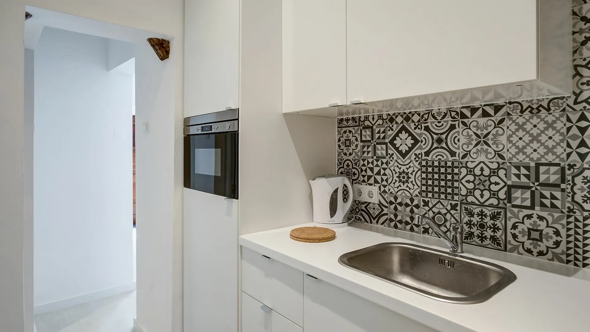 Santos Classic By Homing Lisboa 0*,